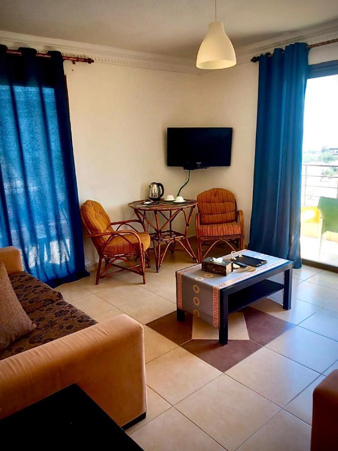 Dead Sea Lafamilia Albadwan Aparthotel Sweimeh Kültér fotó